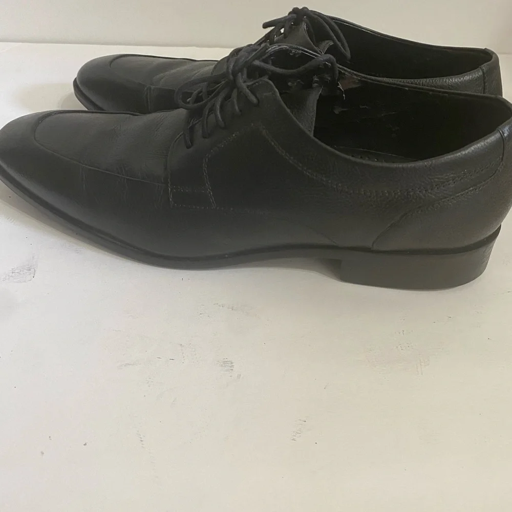 Cole Haan men lace